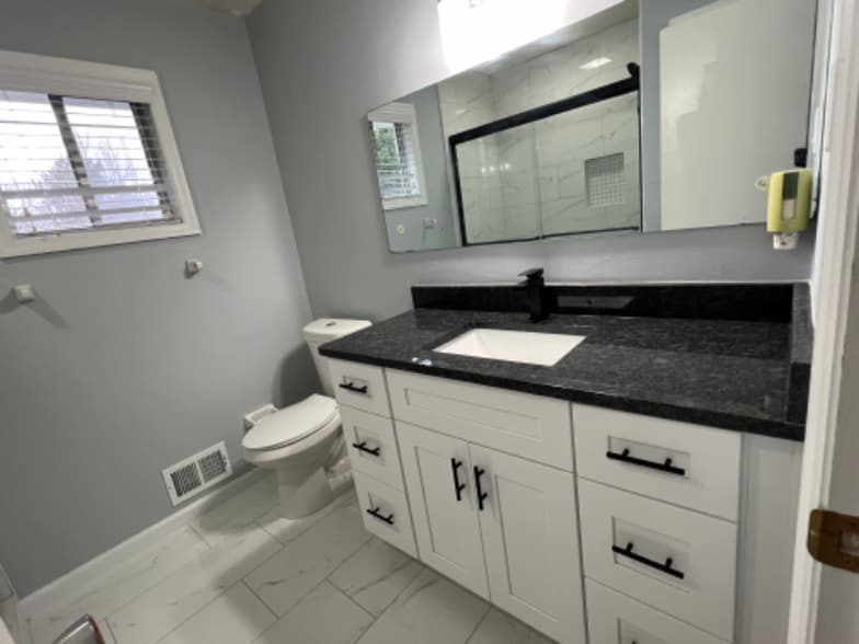 Building Photo - 6959 Lockridge Dr NW