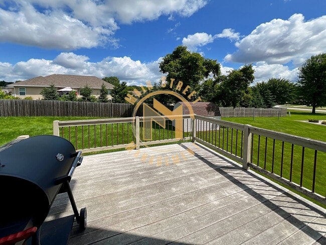 Building Photo - 2656 Cormier Rd