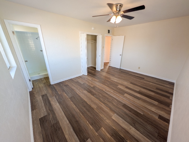 Building Photo - 3524 Mobile Ave