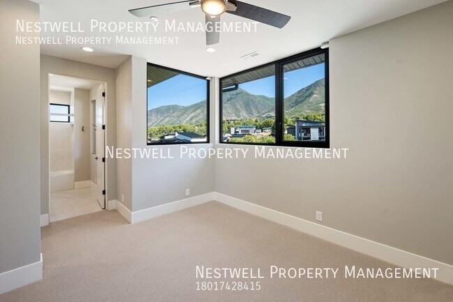 Building Photo - Brand New Luxury Home in Woodland Hills