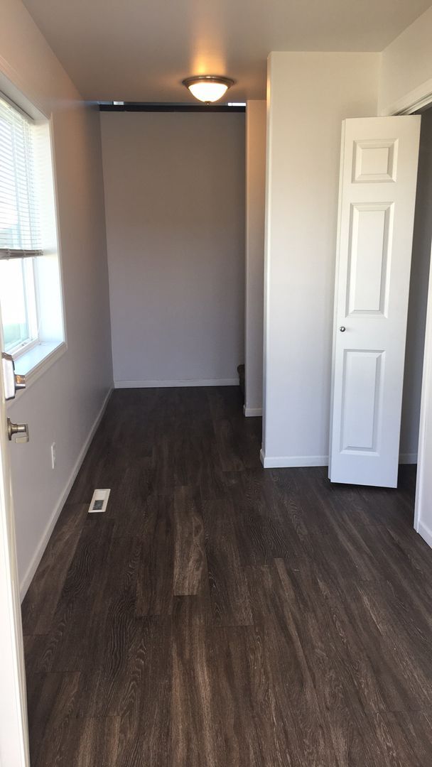 Building Photo - 3 Bed 3 Bath Twin Home