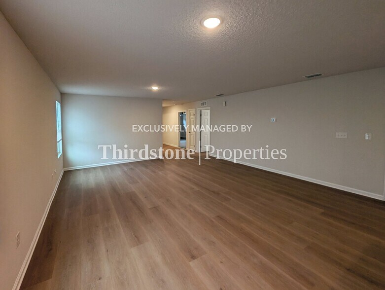 Building Photo - 5433 Shenandoah Ave