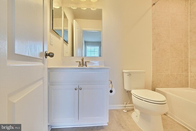 Building Photo - 8016 Blue Stream Dr