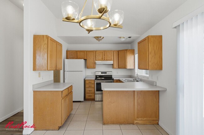 Building Photo - 1058 N 1340 W Cir
