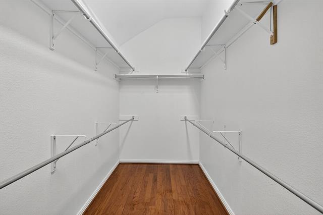 Building Photo - 1604 Wagon Wheel Dr