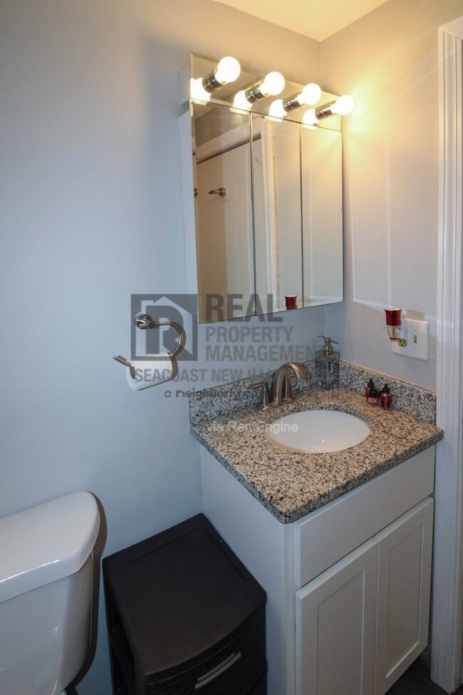 Building Photo - 93 Henry Law Ave