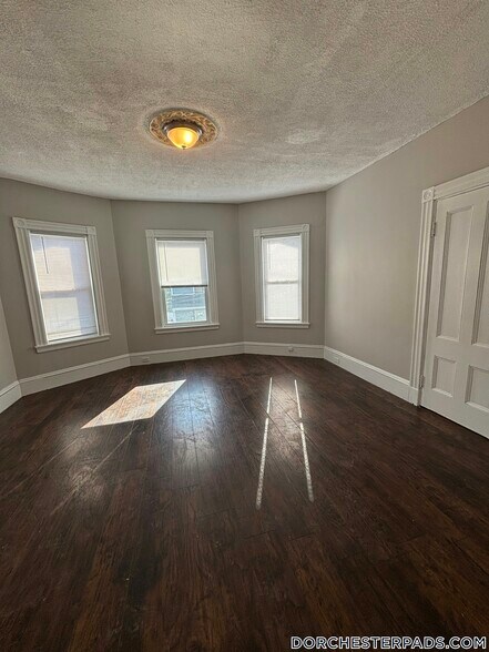 Building Photo - 72 Stanton St