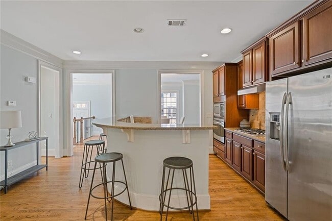 Building Photo - 2763 Durham Dr NE