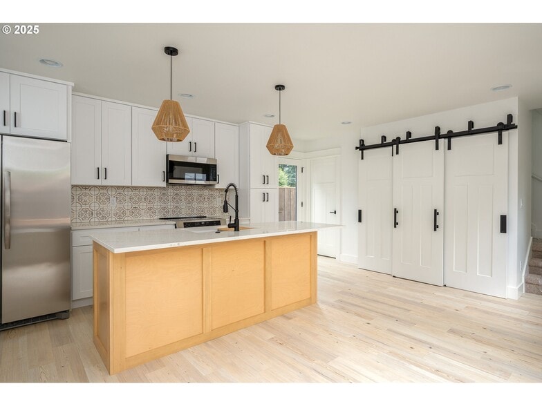 Building Photo - 4103 SE Olsen St