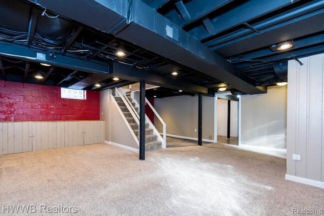 Building Photo - 1899 Hunt Club Dr