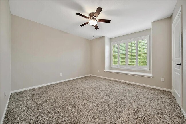 Building Photo - 28723 Baughman Ridge Dr