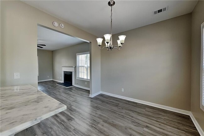 Building Photo - 45 Moreland Cir