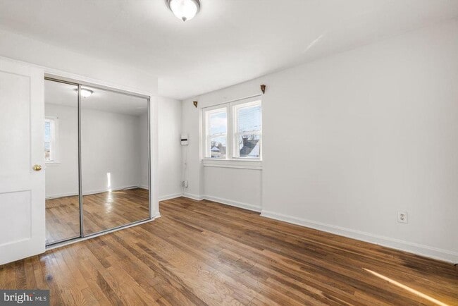 Building Photo - 2515 Colebrooke Dr