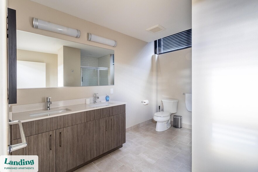 Building Photo - 275 Winchester Ave