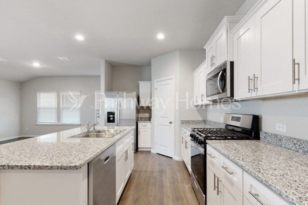 Building Photo - 1621 Gatesville Ct