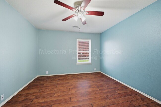Building Photo - 2304 Pheasant Run