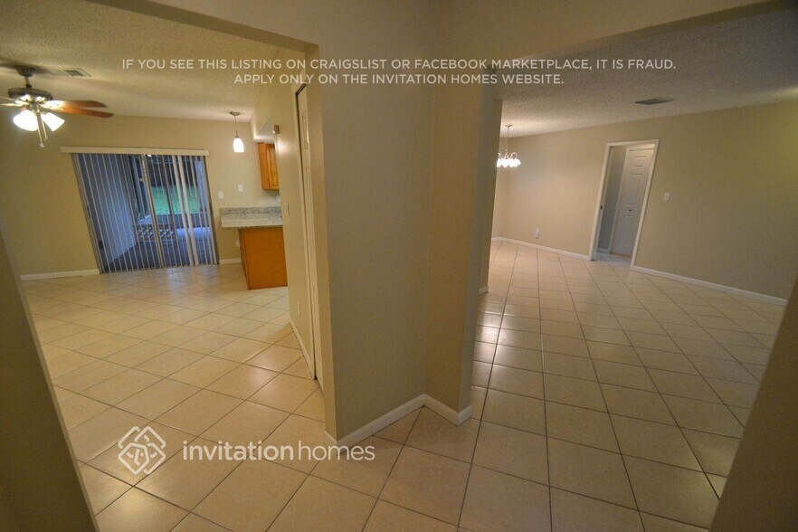 Building Photo - 904 Tarawood Ln