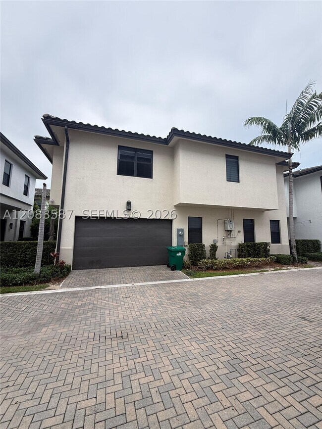 Building Photo - 8253 NW 47th Ln