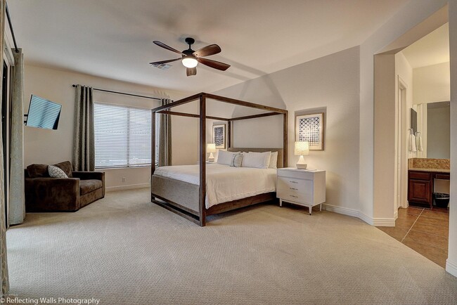 Building Photo - 3163 E Los Altos Ct
