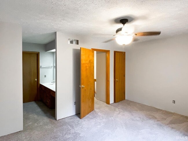 Building Photo - 2344 E Winding Brook Cir