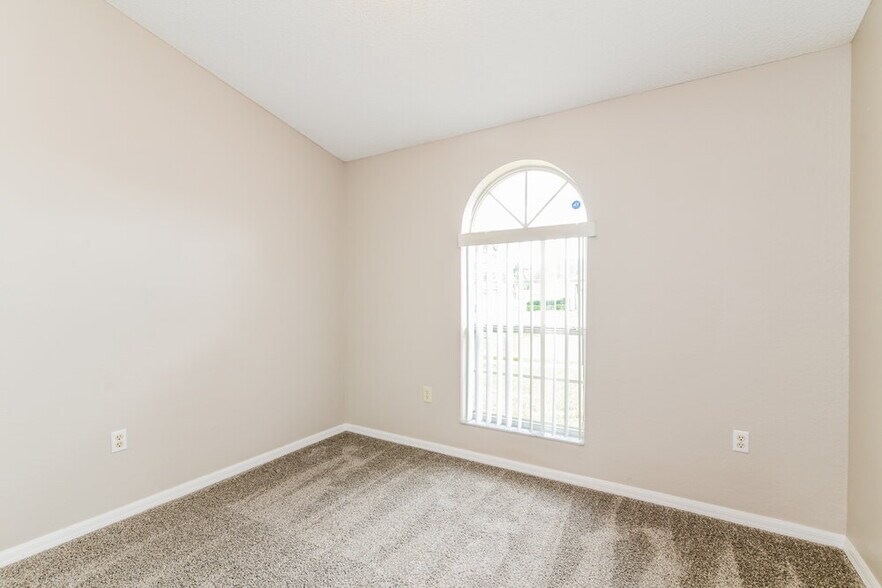 Building Photo - 338 Arlington Cir