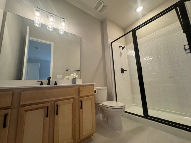 Building Photo - Where Modern Comfort Meets 4BD/3BA Hometown Charm — Your Story Begins in Okahumpka! FULLY-FENCED!...