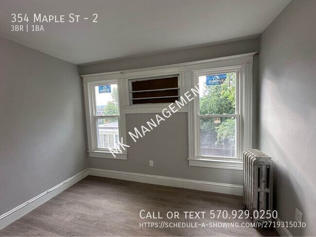 Building Photo - 352-354 Maple St