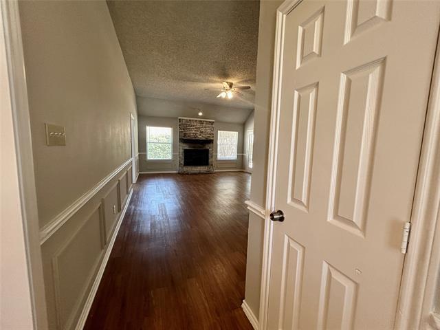 Building Photo - 7724 Sagebrush Ct N
