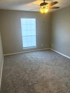 Building Photo - 2076 Willow Oak Dr