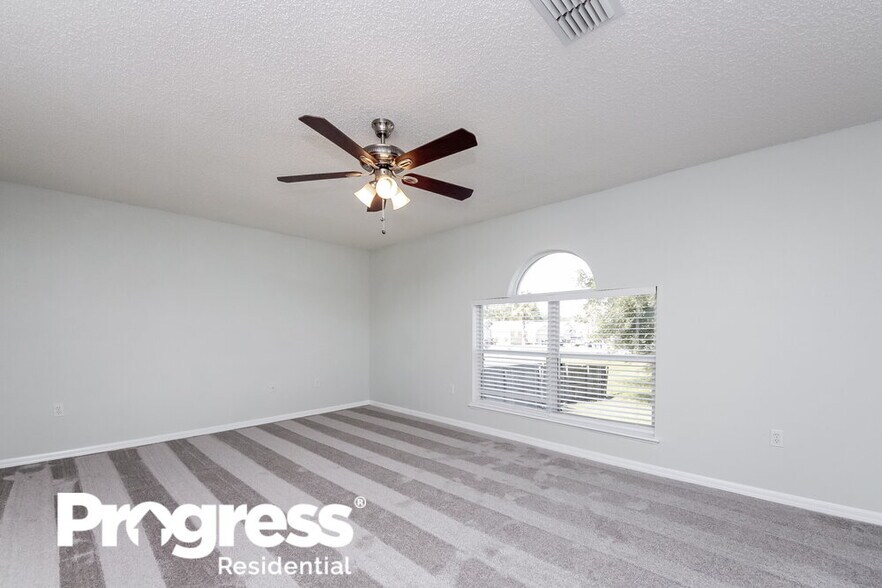 Building Photo - 9115 Hampton Cove Ct S