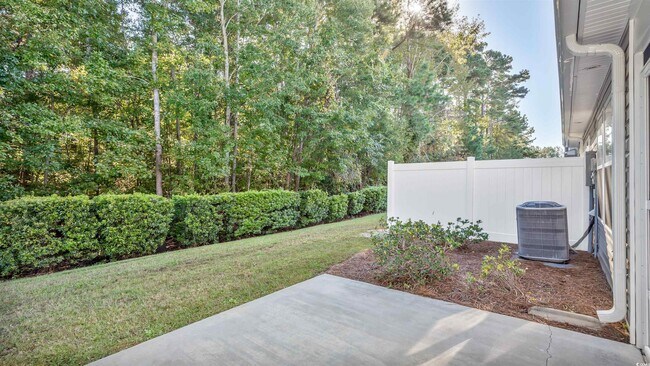 Building Photo - 132 Machrie Loop