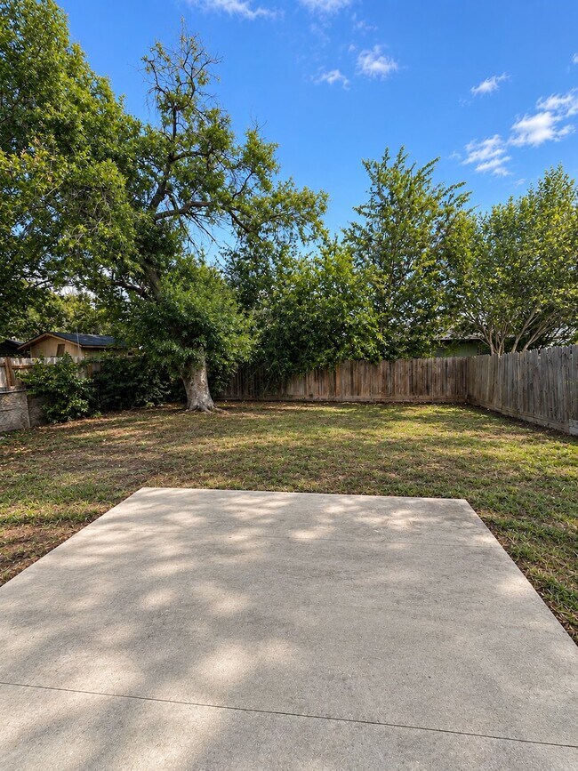 Building Photo - 3122 Opal Fld Dr