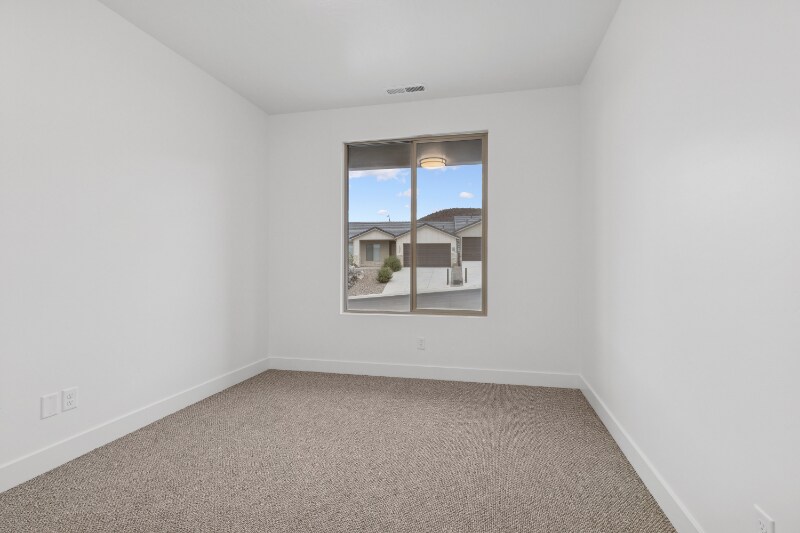 Building Photo - 1517 W 470 N