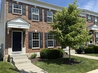 Building Photo - Beautiful 2 Bedroom / 2.5 Bath for Rent in Maryland Heights !