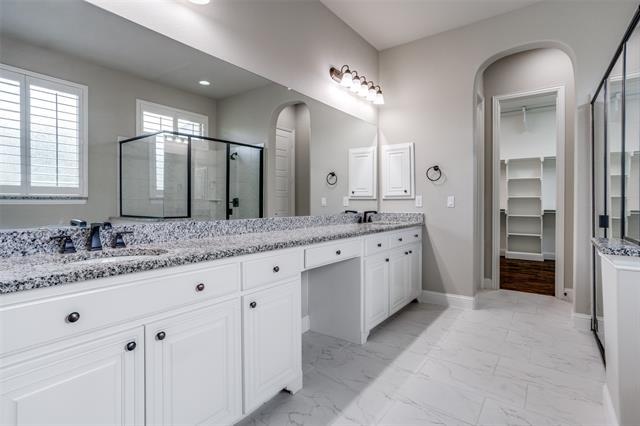 Building Photo - 1071 Jennala Dr