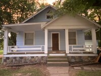 Building Photo - 407 Watts Ave