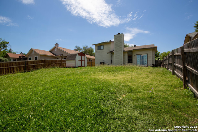 Building Photo - 13011 Feather Ridge Dr