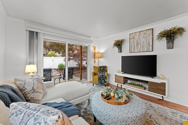 Building Photo - 1938 NW 143rd Ave