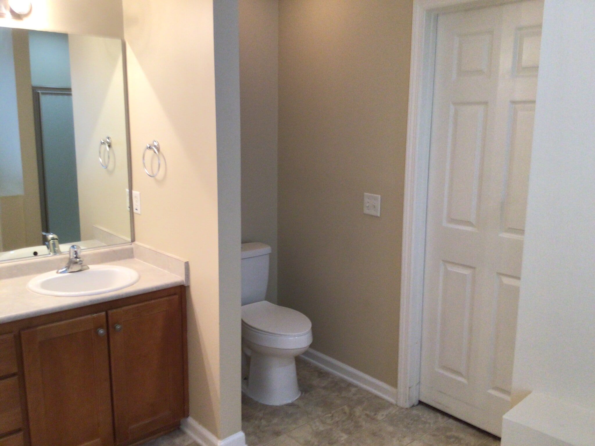 Building Photo - 64 Lancaster Way