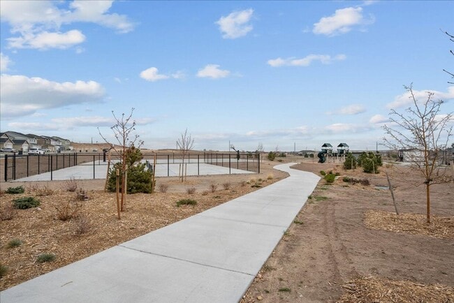 Building Photo - Modern, spacious, and move-in ready—this is the rental you’ve been waiting for!