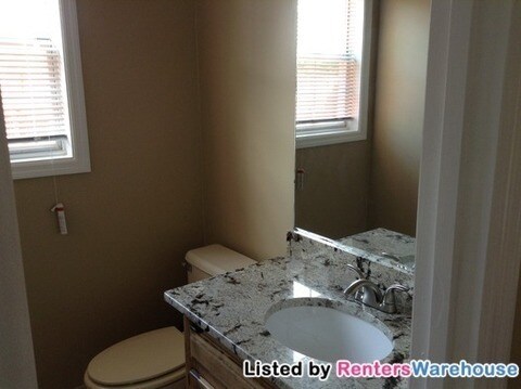 Building Photo - 1633 Oak Chase Ct