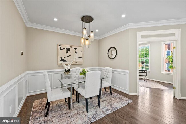 Building Photo - 13438 Burrough Farm Dr