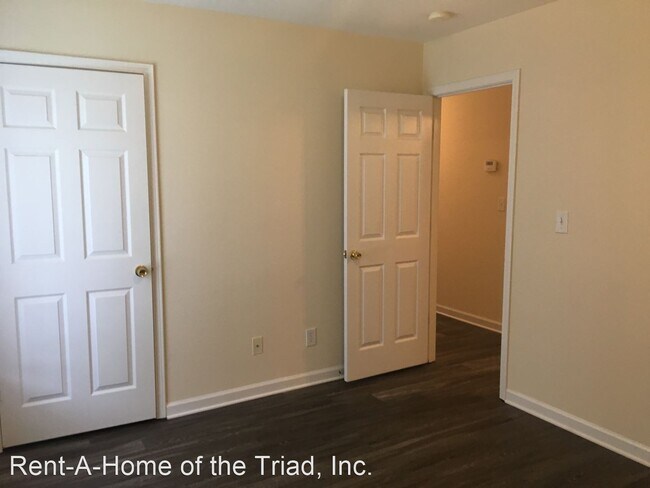 Building Photo - 3 br, 2 bath House - 137 Thomas Street