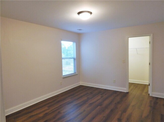 Building Photo - 2441 Melton Common Dr