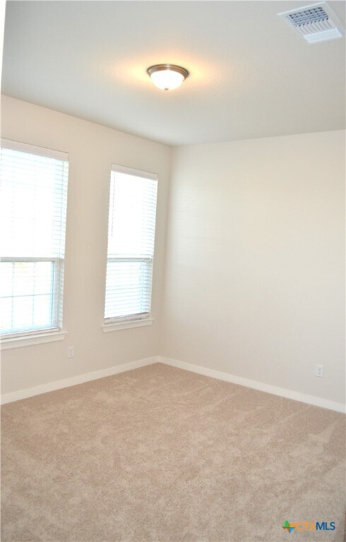 Building Photo - 1911 Meridian Lp