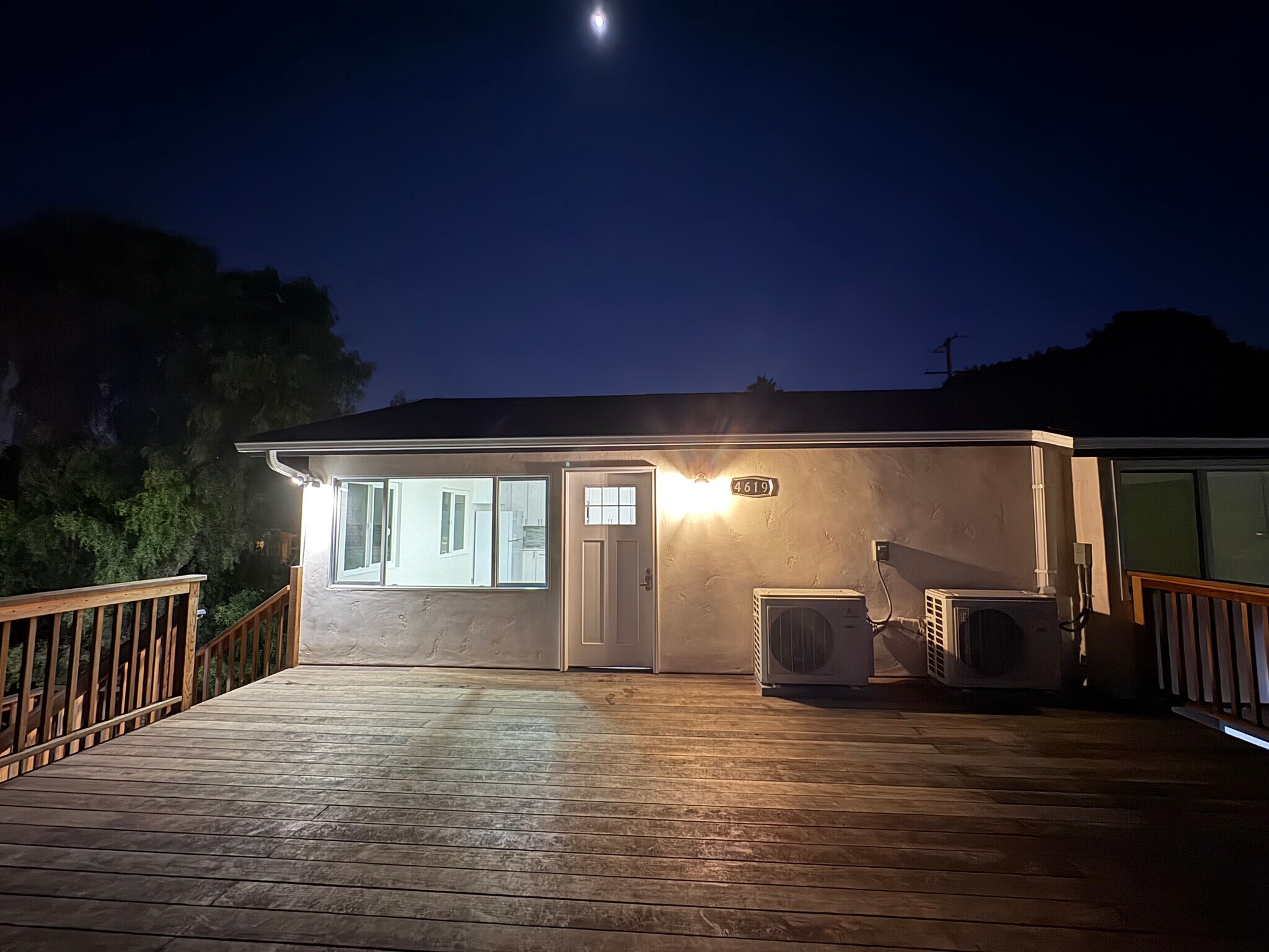 Building Photo - 4619 Del Monte Ave