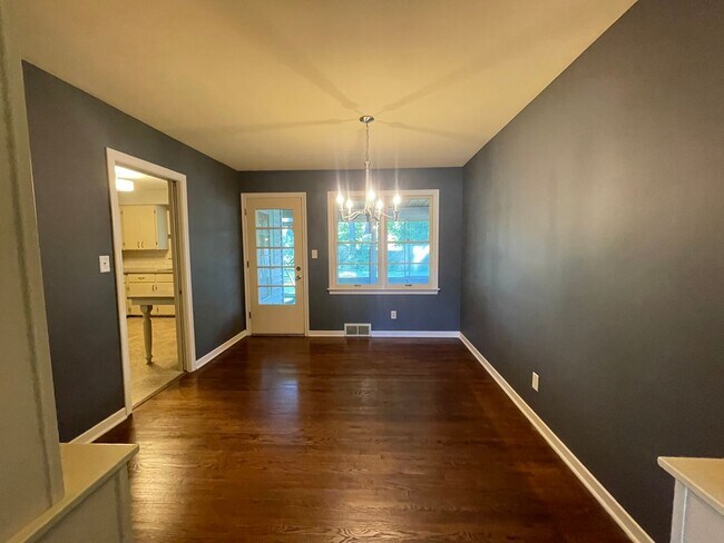 Building Photo - East Grand Rapids Schools! Single Family Home!