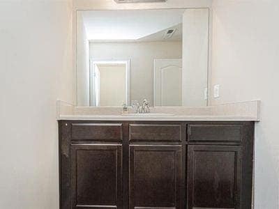 Building Photo - 145 Townview Dr