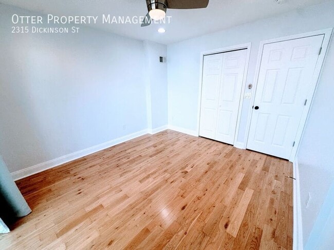 Building Photo - 2315 Dickinson St