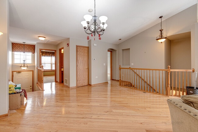 Building Photo - 2913 Saganashkee Ln